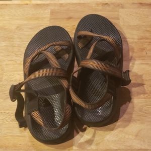 Mens Chacos size 9